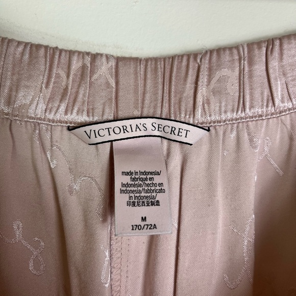 Victoria’s Secret Pink Satin Lounge Pants M Y2K Logo PJ Wide Leg Cozycore Hygge - Picture 8 of 14